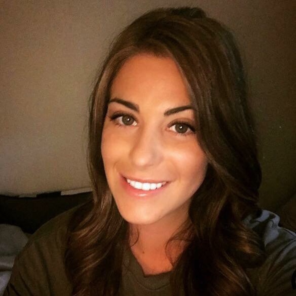 Meet your Posher, Julianna